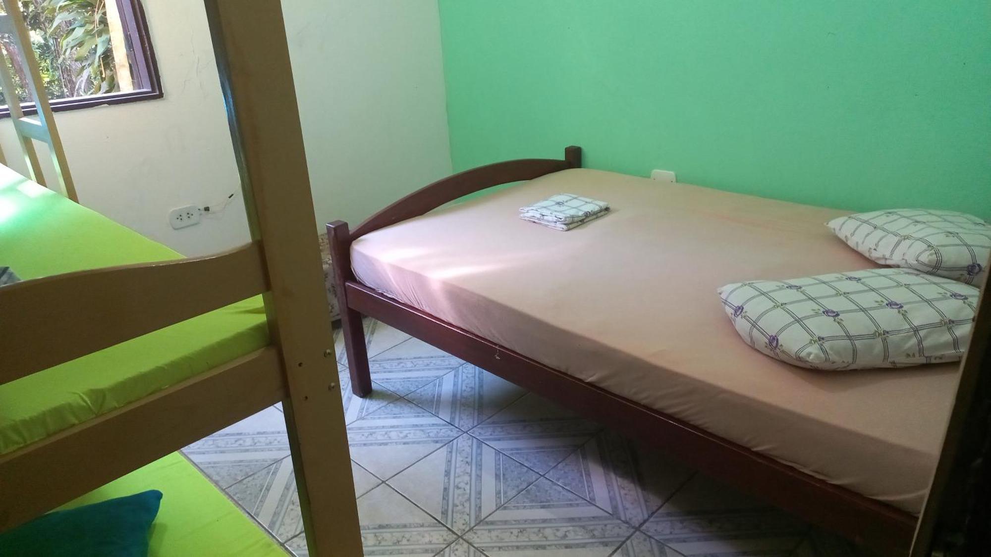 Live Hostel باراتي الغرفة الصورة