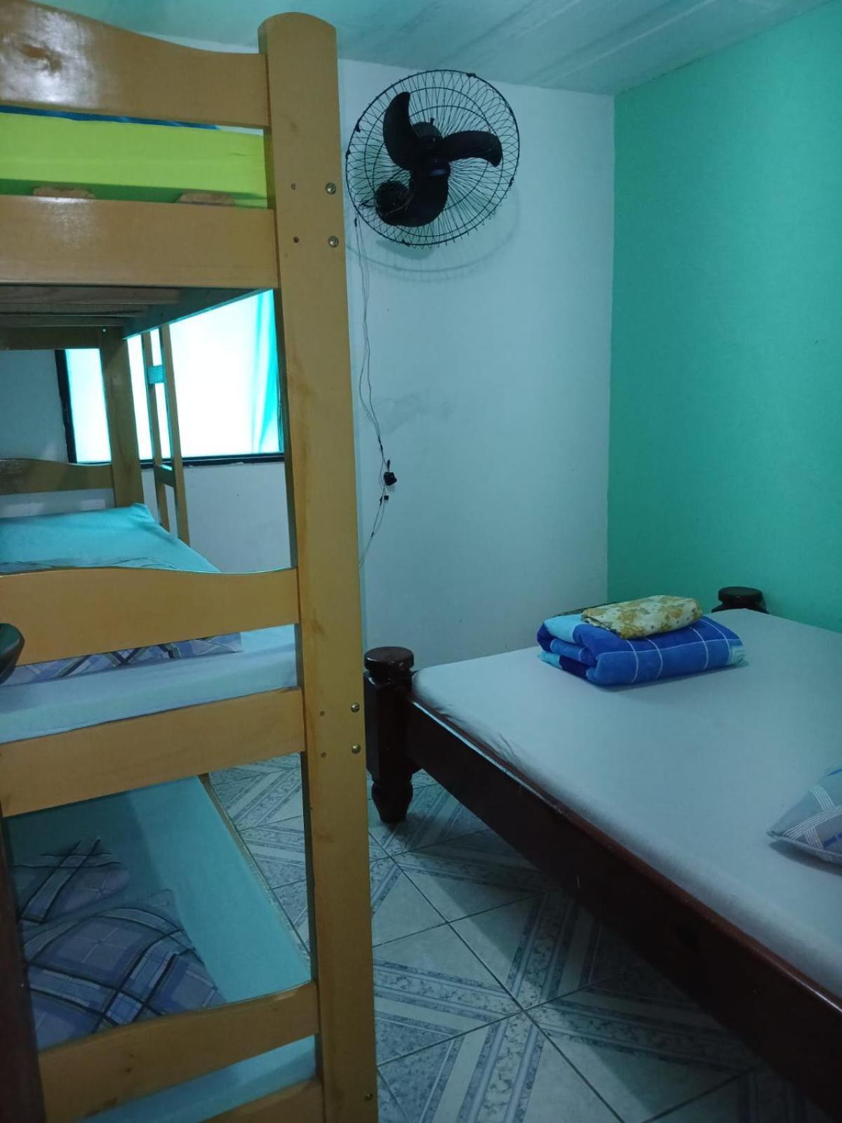 Live Hostel باراتي الغرفة الصورة